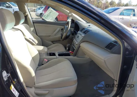 2010 Toyota Camry из США, поврежденный, VIN 4T4BF3EK4AR082829